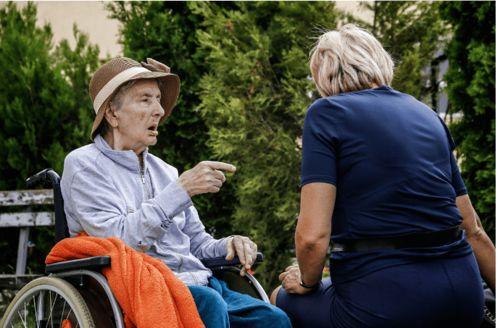 娱乐吃瓜酱老年痴呆,老年痴呆背后的感人故事